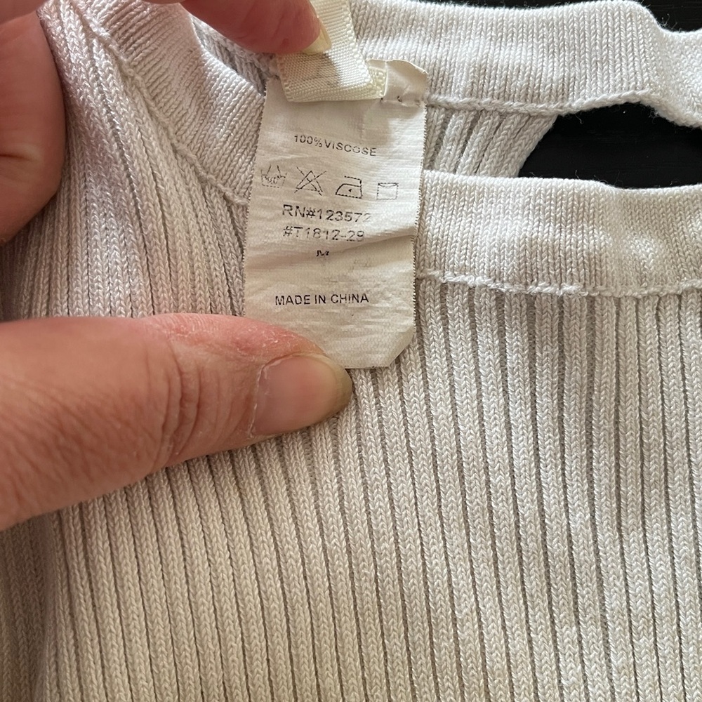 Cream Fitted Ribbed Crop Top - Picture 4 of 4